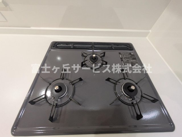 3口コンロがあります