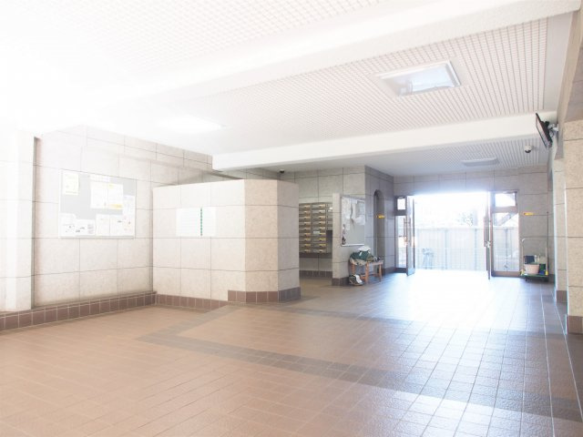 【エントランス】