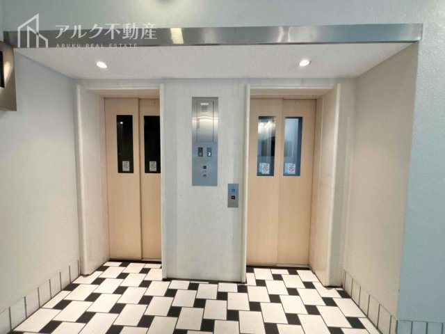 エレベーター2基設置ございます