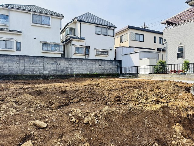 ～北野駅徒歩13分・長沼駅徒歩14分　敷地59坪超　3台駐車可能カースペース付き～