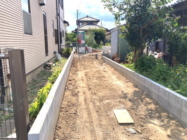 久喜市栗原3丁目第12　1号棟　路地状敷地を活かしたゆとりある駐車スペース