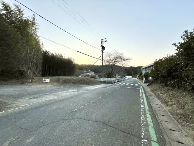 田原小学校目の前！磐田市三ヶ野の住宅用地196.92坪（651？）
