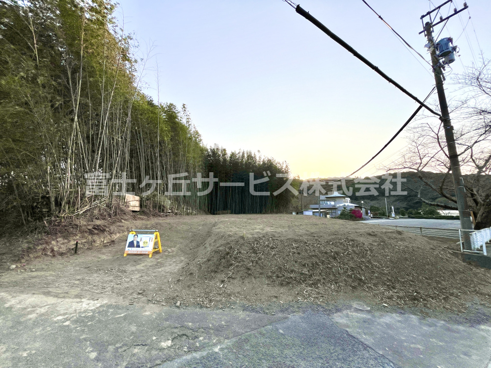 田原小学校目の前！磐田市三ヶ野の住宅用地196.92坪（651？）