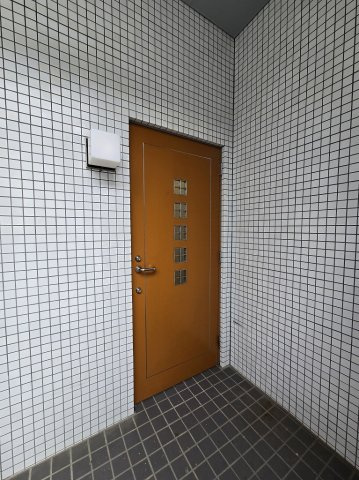 住まう方やゲストを心地よく迎える玄関　