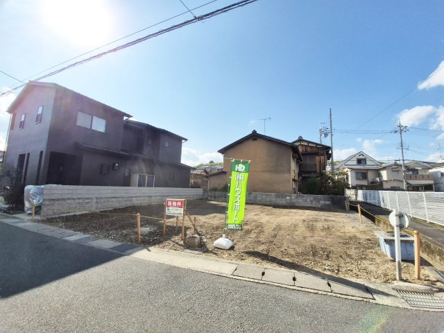 北東角住戸、解放感ある立地です