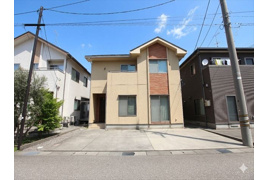 金沢市米泉町三丁目中古住宅の外観