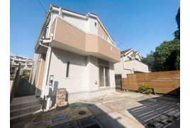 川崎市宮前区西野川の中古戸建ての外観