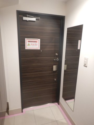内側