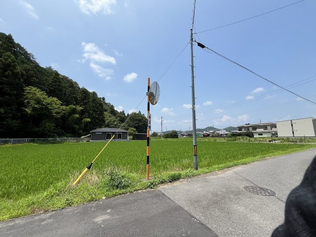 東道路　NTT電柱　支線　ミラー