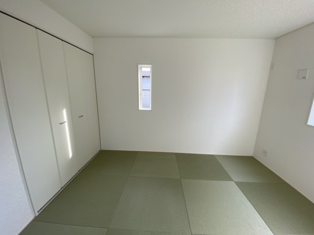 同施工　■□■和室の写真です■□■　　ご家族のお昼寝スペースとしても活躍しそうです。