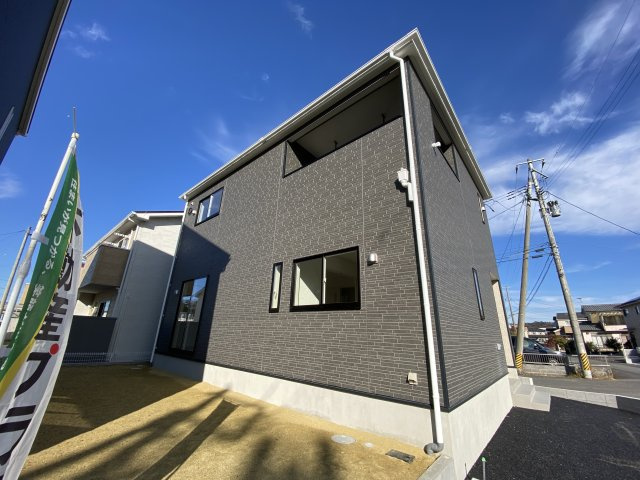 ◆同施工写真です◆　一緒に理想の住まいを見つけましょう！（＾＾）　お住まいの相談だけでなく、地域の事についても是非お気軽に尋ねてください！　お問い合わせは不動産プラスまで☆　　