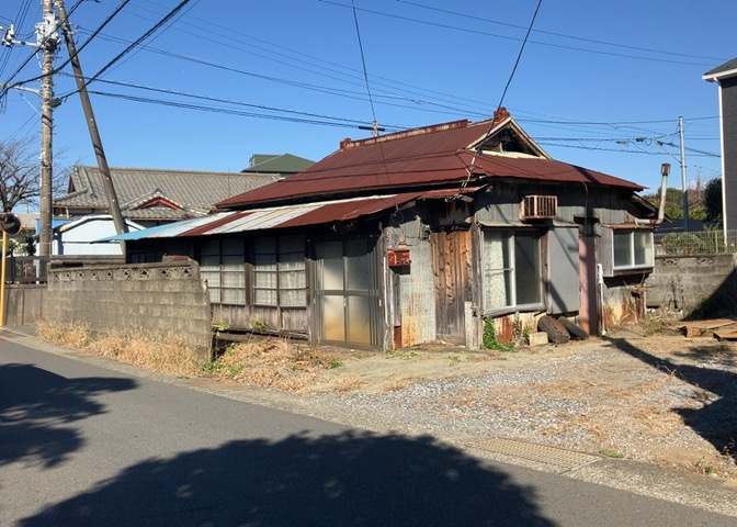 最寄り駅が近いなどの交通アクセスが良い土地だと暮らしやすいですよね。通勤・通学の観点から土地を選ぶことも大切です！自身や家族のライフワークからあったの物件を探しましょう！当社営業がお力になります！