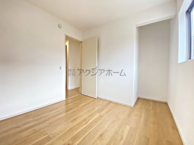 2F洋室4.5帖