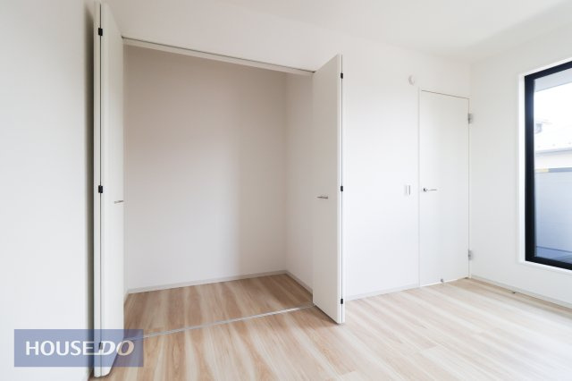 【収納】現地完成写真。　しっかり収納がついております！