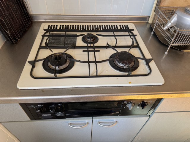 3口コンロです
