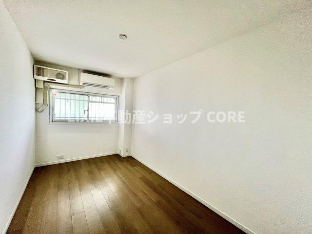 室内はいつも明るい印象なので気持ちの良い朝を迎えられます。毎日の生活も明るくなりそう♪　