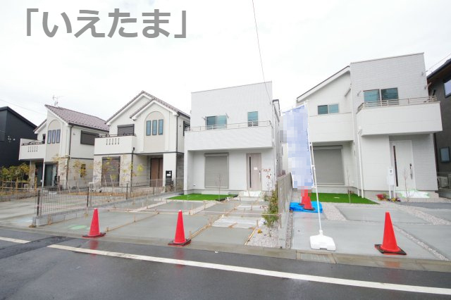 2号棟　建物完成、外構未完成