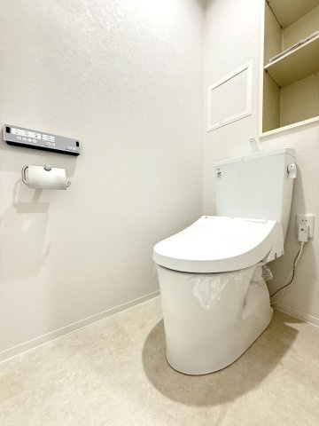 コンパクトで使いやすいトイレです。