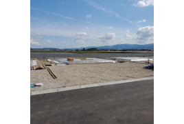 春江町石仏　分譲住宅2の外観