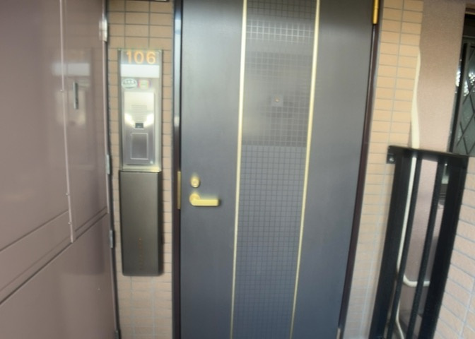 当然のことではありますが、オートロックやセンサーライト、ホームセキュリティーなどの防犯設備があれば、小さいお子様がいるご家庭も安心ですよね！まず物件購入の際は、防犯設備もチェックするようにしましょう。