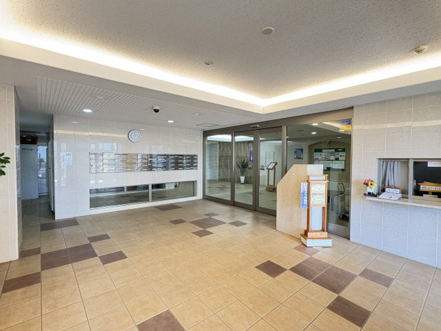 毎日通るエントランスはこのようになっています