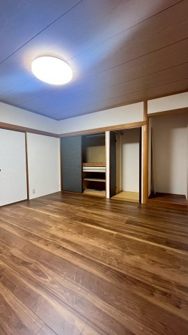 収納付き