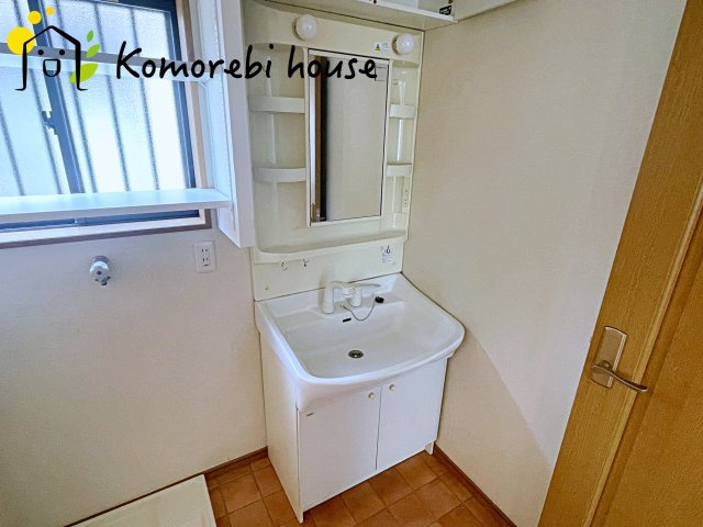 独立洗面台です