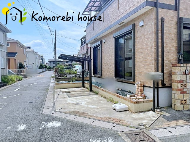 駐車場に車を止められます
