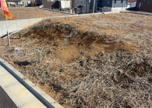 土地探しをしていると都市計画区域という言葉を目にすると思います。法律によって、都道府県知事や国土交通大臣が指定するエリアのことを指しており、都市計画区域は市街化区域と市街化調整区域に分けられています。
