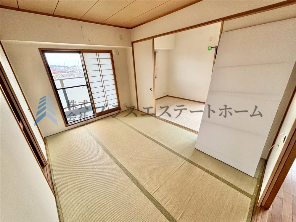リビングの隣に和室があるので様々な使い方が出来ます♪