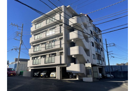 ガーデンライフ久里浜十番館の外観