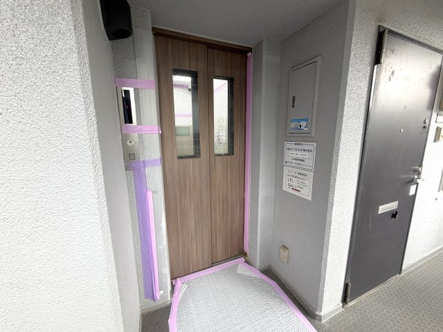 エレベーター完備で、ベビーカーや車いすでも安心。
