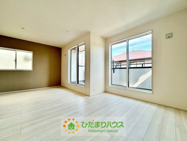 11.25帖の寝室を間仕切りする事ができ、1つの部屋を作る事ができます！