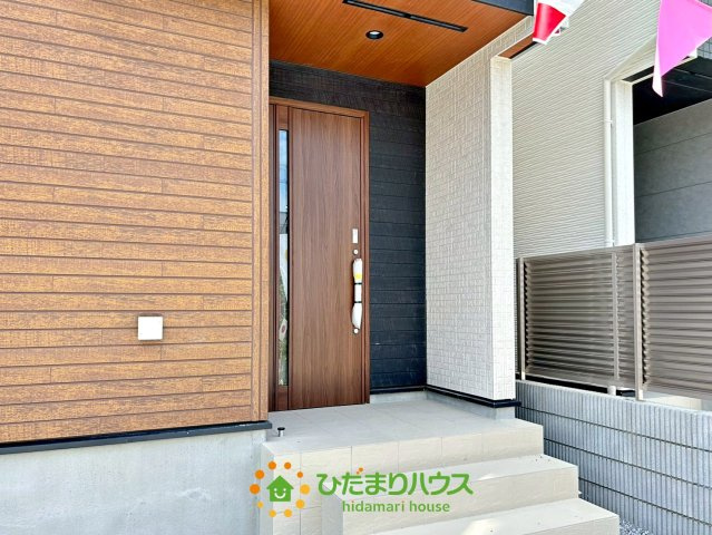 ルーフ付きで、雨宿りもできる程です！
