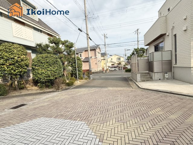 ●年中無休：当日予約可●南東・北東の角地で前面道路も広く、陽当り・通風良好！