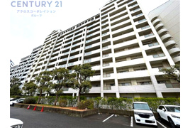 RICウエストコート4番街西棟3番館の外観