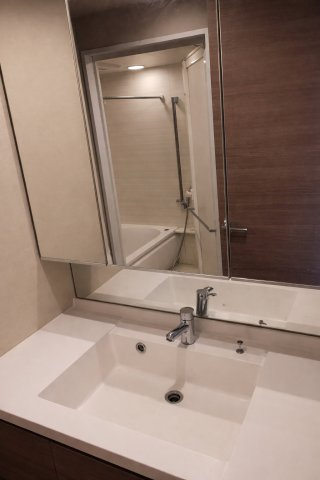 ※AI加工により、空室に近い状態にしております。