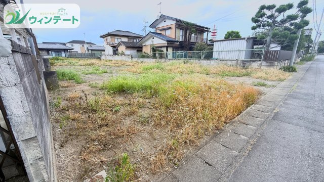 前面道路は交通量が少なく子供の通学にも安心の道路です♪ぜひ現地でご体感ください！