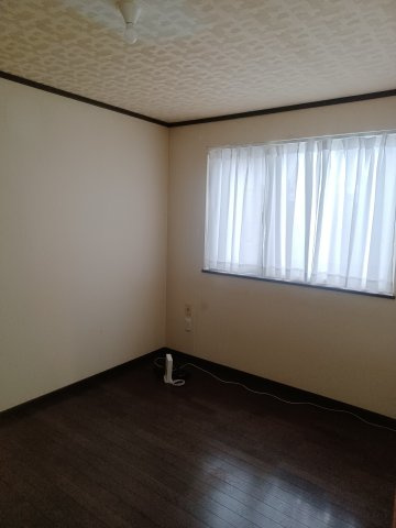 広々とした洋室です