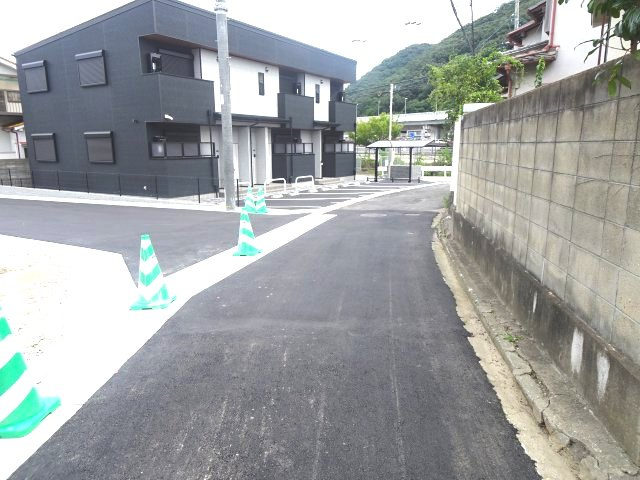 前面道路含む現地写真