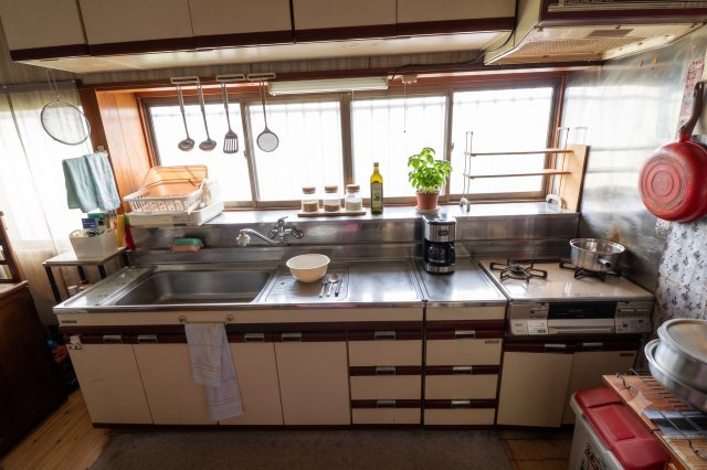 ※一部写真が見やすいように家具・荷物等を消しています。