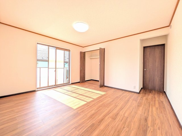 ～収納力の高いクローゼット完備～