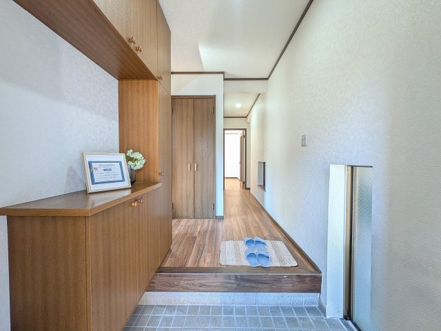 ～開放感のある玄関ホール～