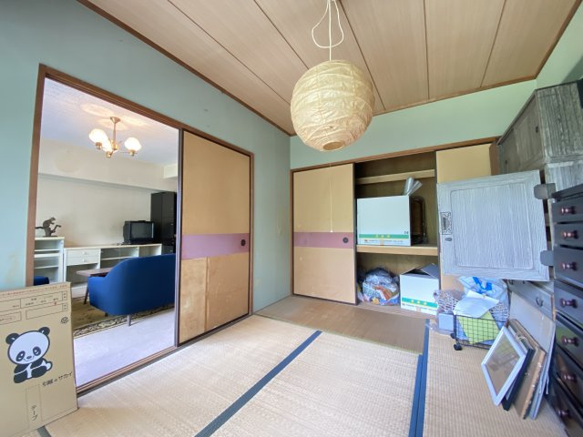 引渡までに家具は撤去します