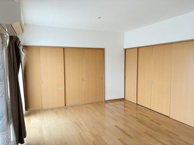 LDKが広々しています。東側の遮光面も広いので明るいです。