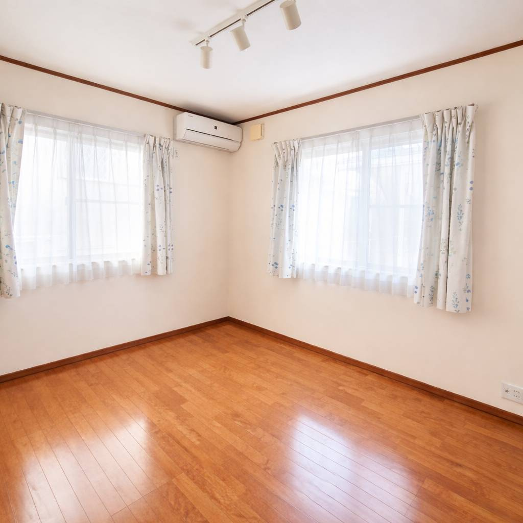 勉強も遊びも眠るのも、この一部屋で完結。安心して見守れる、家族の“今”と“これから”に寄り添う洋室です。　