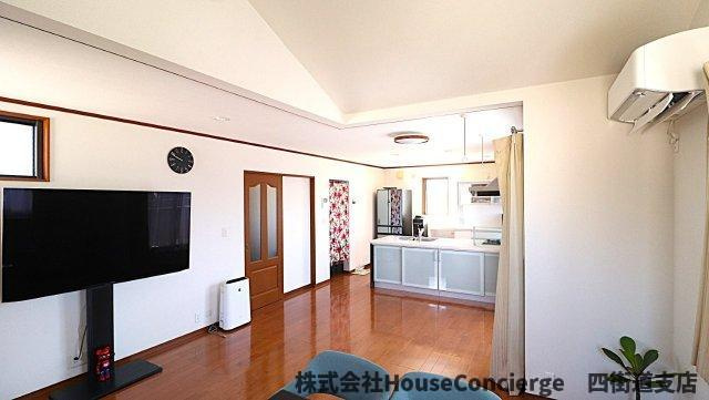 今日あったことを話したり、ただ一緒にテレビを見たり。そんな何気ない時間が、ここでは宝物になる。　