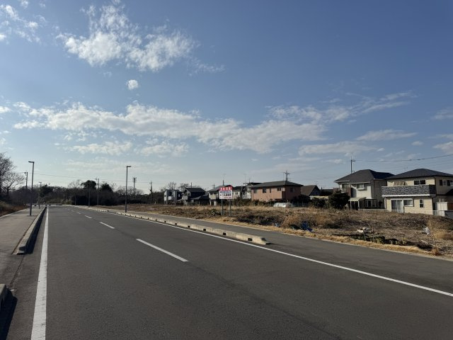 前面道路工事中　見晴らし良好