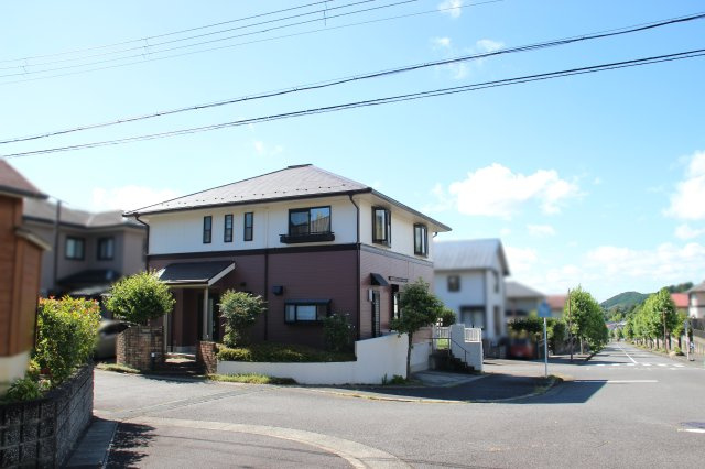 北側、及び西側道路