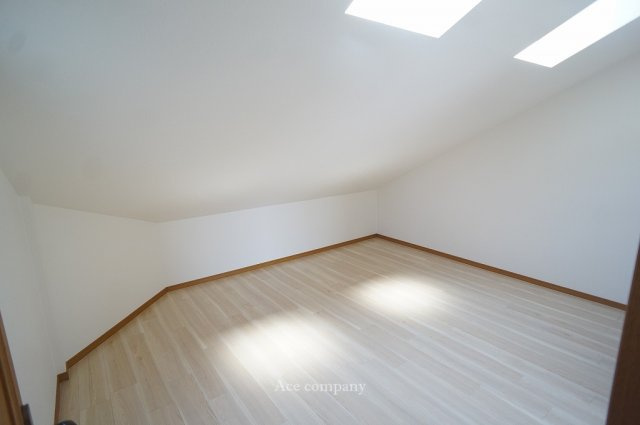 「3階：納戸」トップライト（天窓）付きのお部屋です☆
